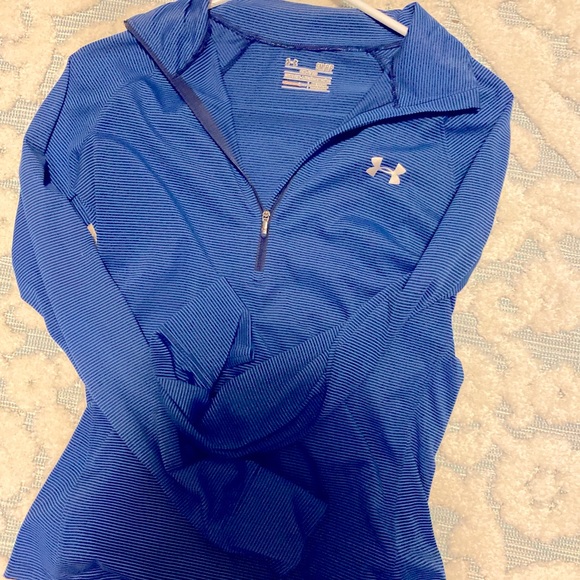 Under Armour Tops - Women’s UA pullover
